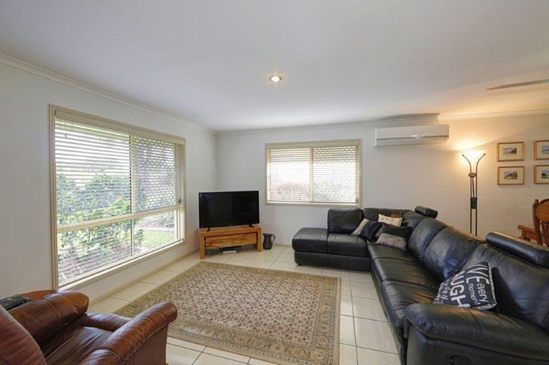 Photo - 32 Burrum Heads Rd , Burrum Heads QLD 4659 - Image 5