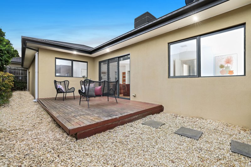 Photo - 3/2 Burton Court, Bayswater VIC 3153 - Image 16