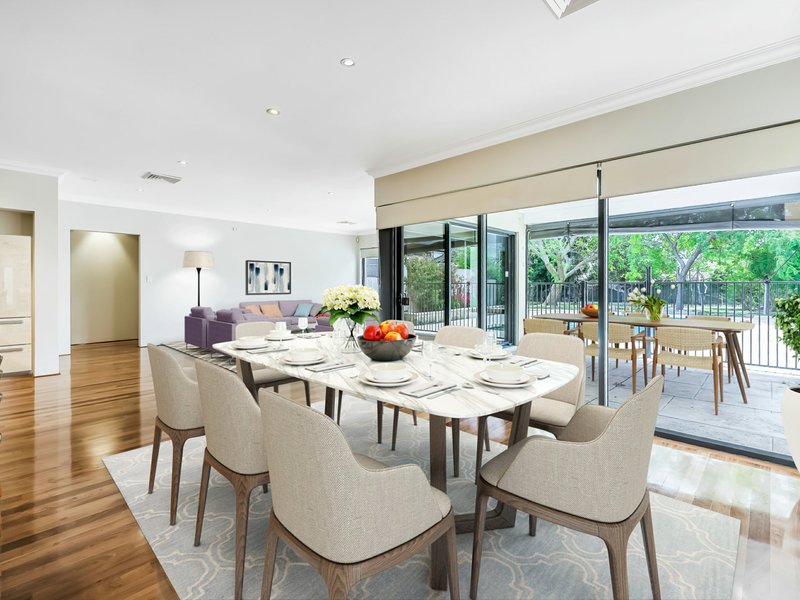 Photo - 32 Cale Street, Como WA 6152 - Image 2