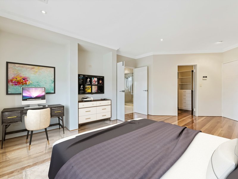 Photo - 32 Cale Street, Como WA 6152 - Image 4