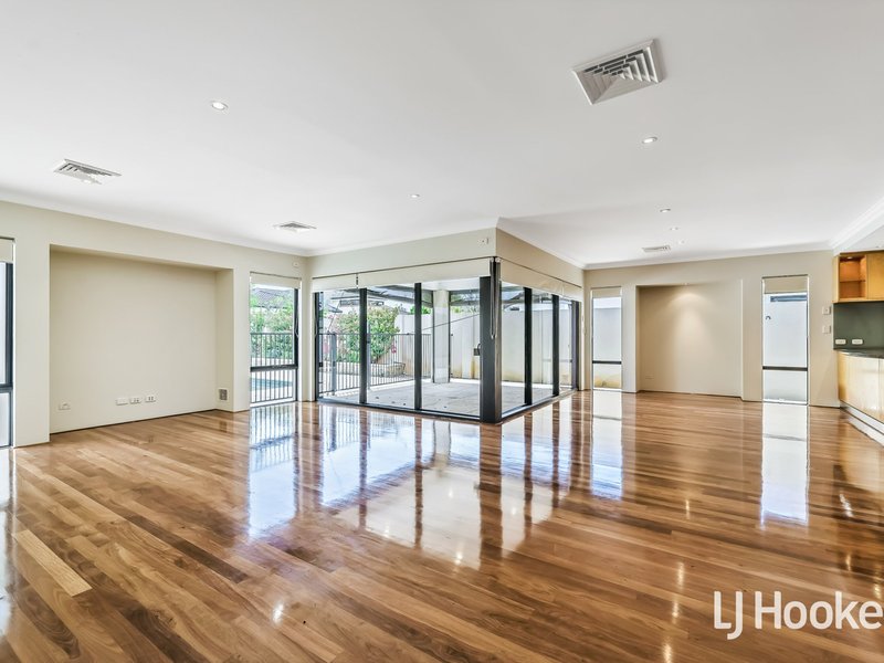 Photo - 32 Cale Street, Como WA 6152 - Image 17