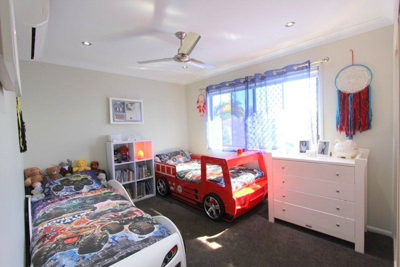 Photo - 32 Callaghan Street, Emerald QLD 4720 - Image 16