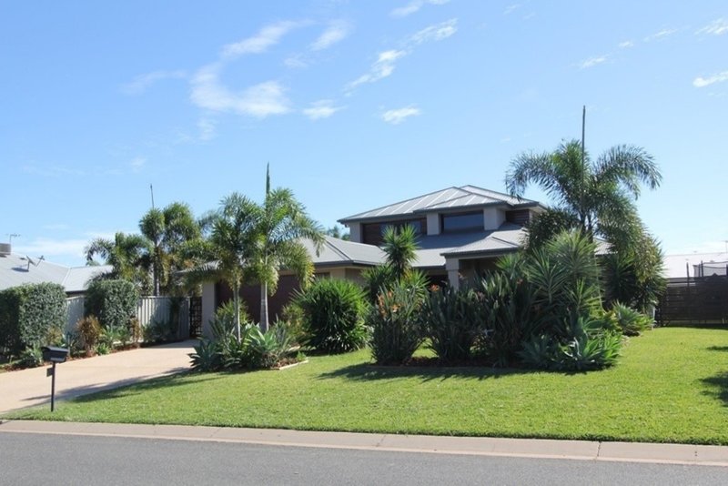 Photo - 32 Callaghan Street, Emerald QLD 4720 - Image 25