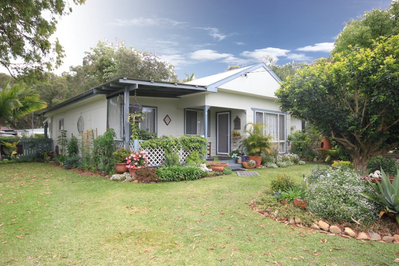 32 Camden Head Rd , Dunbogan NSW 2443