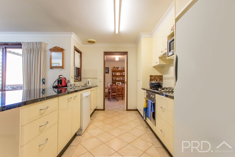 Photo - 32 Campbell Street, Adelong NSW 2729 - Image 14