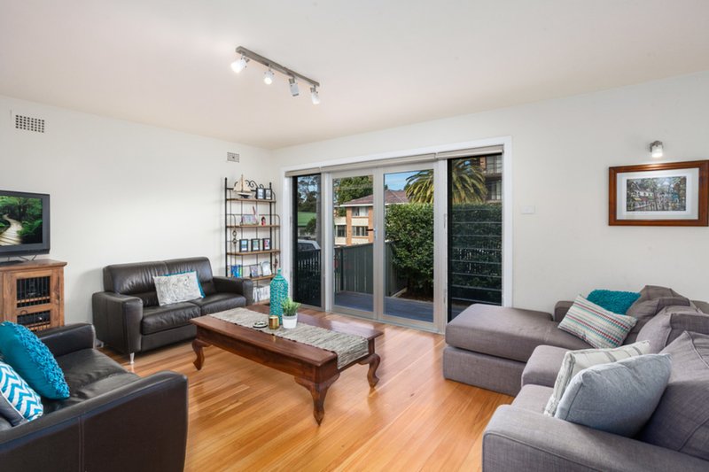 Photo - 32 Campbell Street, Wollongong NSW 2500 - Image 5