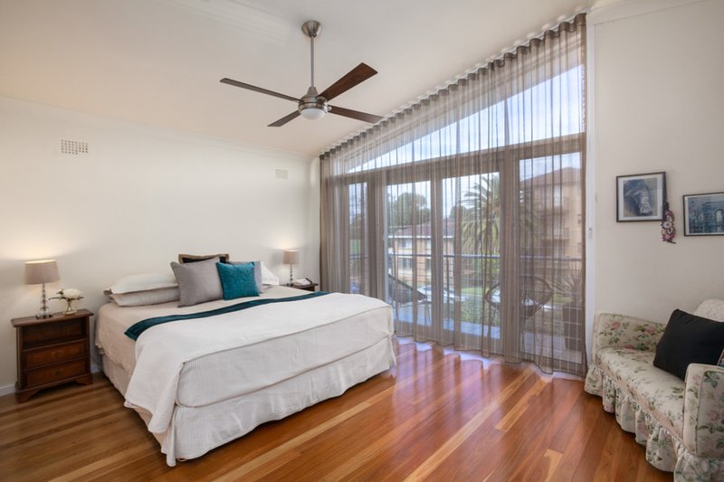 Photo - 32 Campbell Street, Wollongong NSW 2500 - Image 6