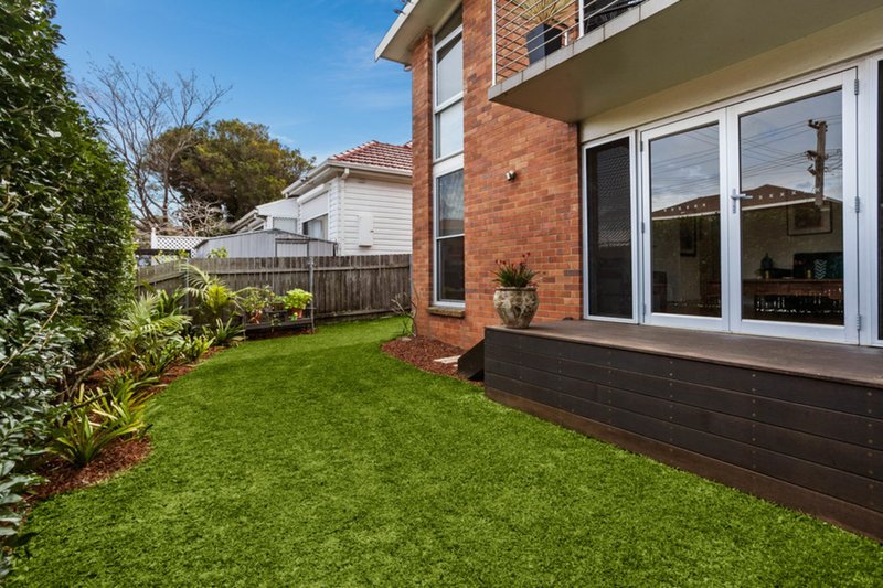 Photo - 32 Campbell Street, Wollongong NSW 2500 - Image 8