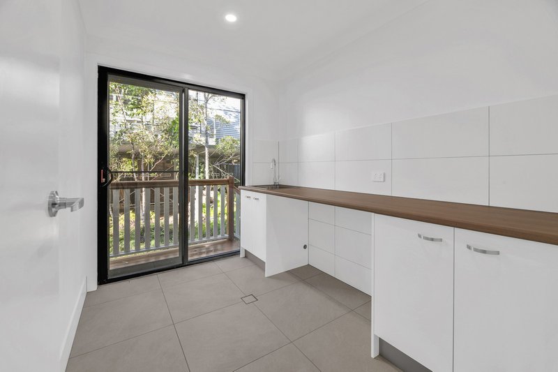 Photo - 32 Canyon Parade, Springbrook QLD 4213 - Image 10