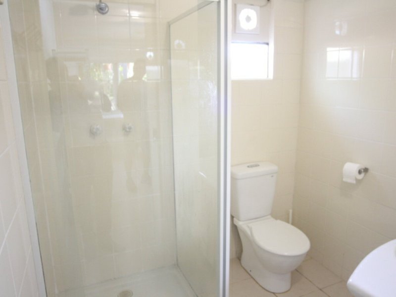 Photo - 32 Carinda Street, Ingleburn NSW 2565 - Image 5