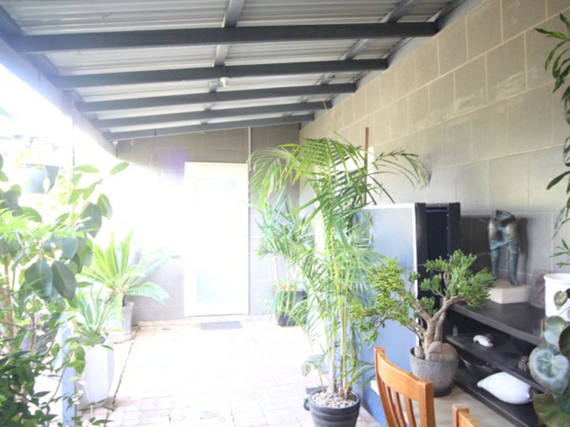 Photo - 32 Carinda Street, Ingleburn NSW 2565 - Image 6