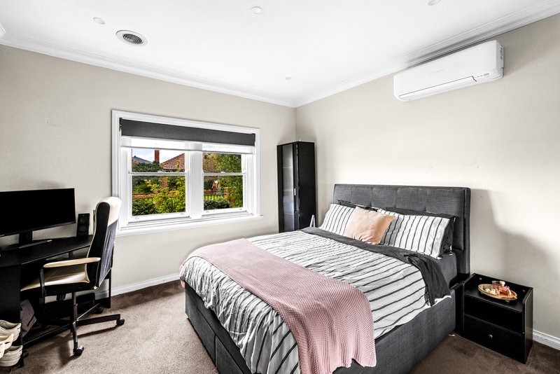 Photo - 32 Carter Avenue, Werribee VIC 3030 - Image 14