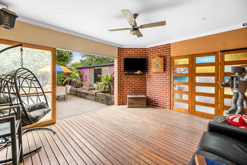 Photo - 32 Carter Avenue, Werribee VIC 3030 - Image 18