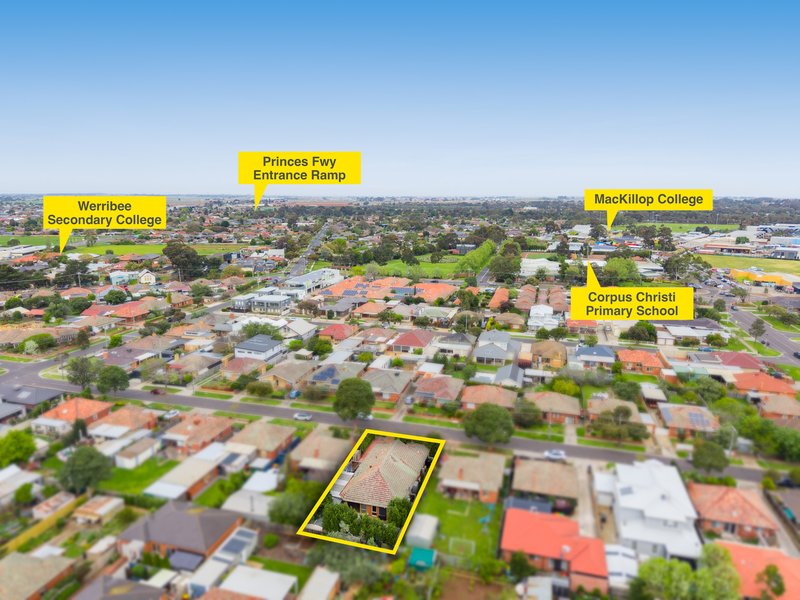 Photo - 32 Carter Avenue, Werribee VIC 3030 - Image 23