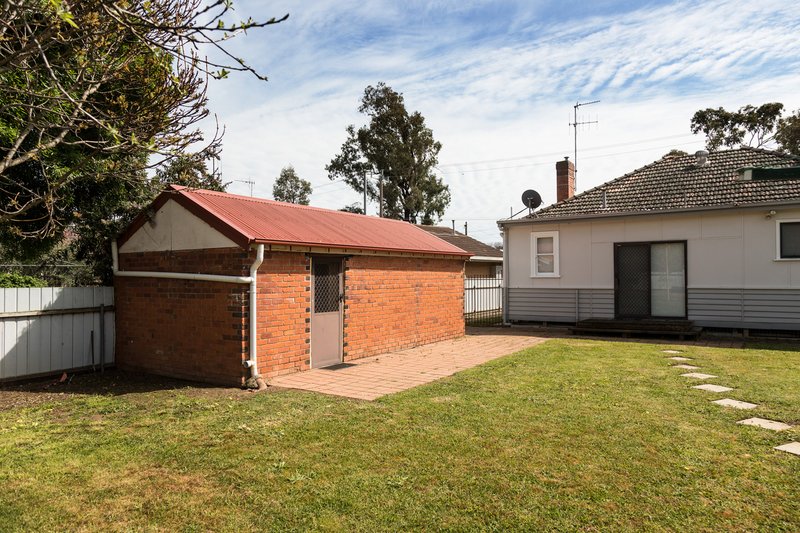 Photo - 32 Casey Street, Tatura VIC 3616 - Image 17