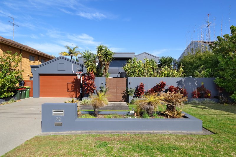32 Castlereagh Crescent, Sylvania Waters NSW 2224