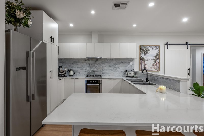 Photo - 32 Castroreale Boulevard, Sinagra WA 6065 - Image 12