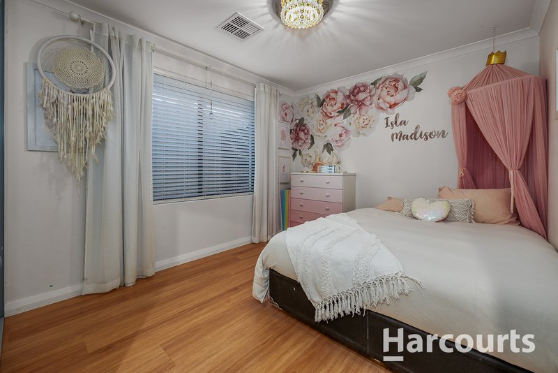 Photo - 32 Castroreale Boulevard, Sinagra WA 6065 - Image 23