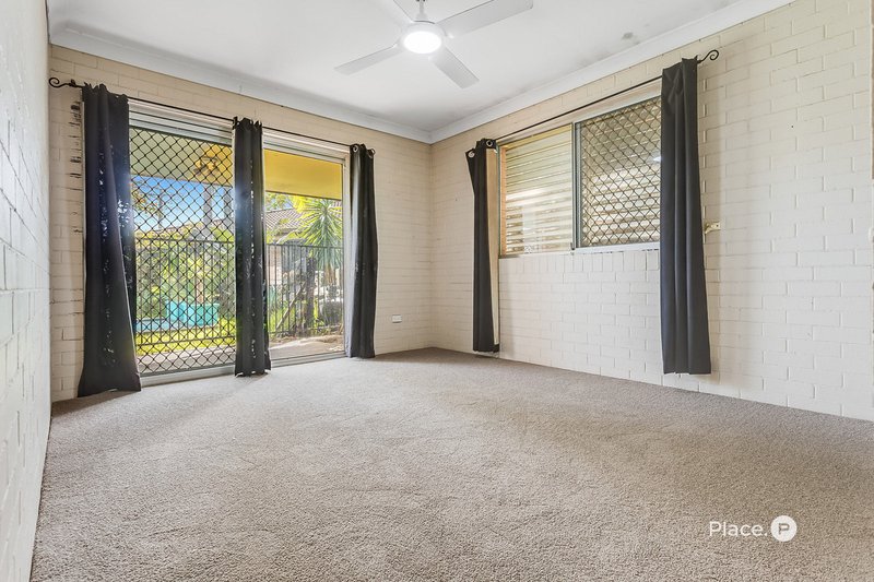Photo - 32 Cedar Street, Clontarf QLD 4019 - Image 6