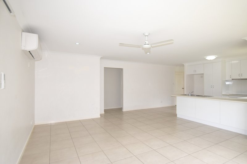 Photo - 32 Central Avenue, Calliope QLD 4680 - Image 5