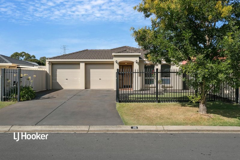 32 Charlotte Drive, Paralowie SA 5108