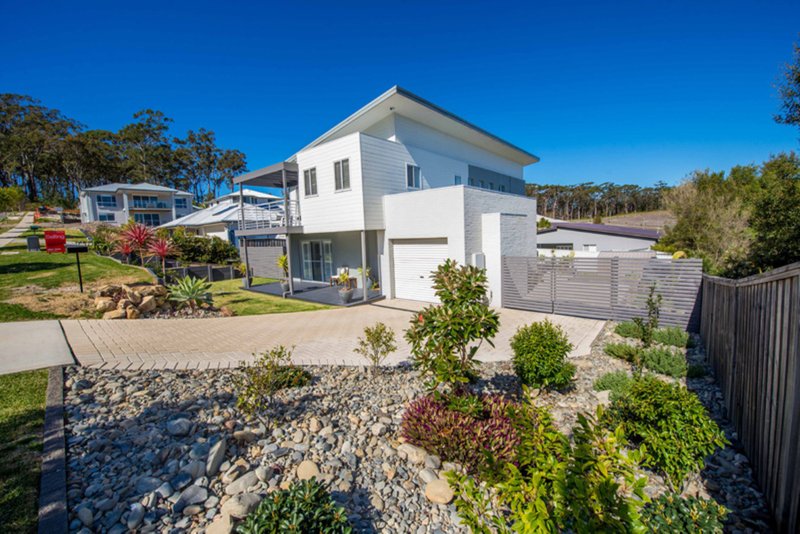 32 Charthouse Avenue, Corlette NSW 2315