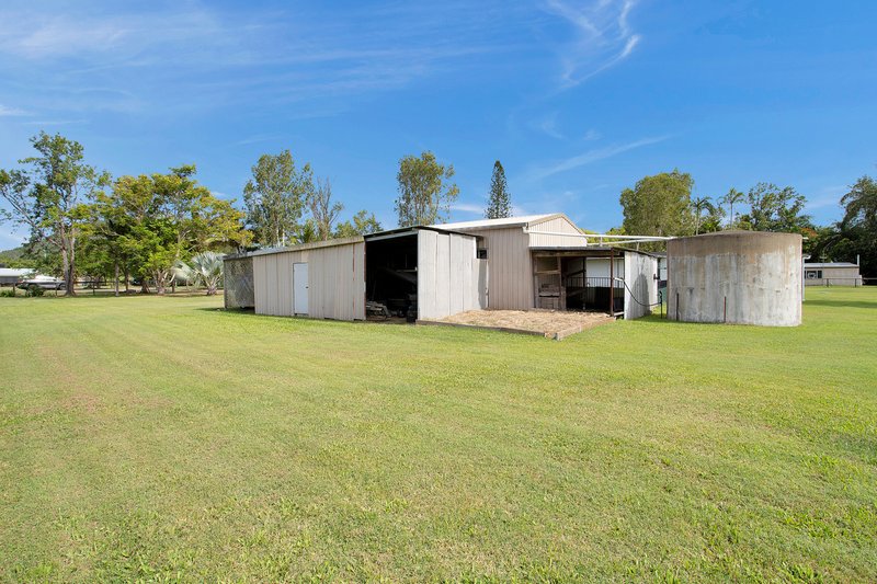 Photo - 32 Chelona Park Drive, Sarina QLD 4737 - Image 30