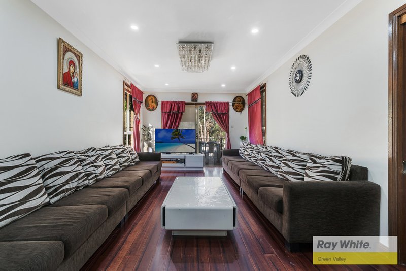 Photo - 32 Childers Street, Bonnyrigg Heights NSW 2177 - Image 5