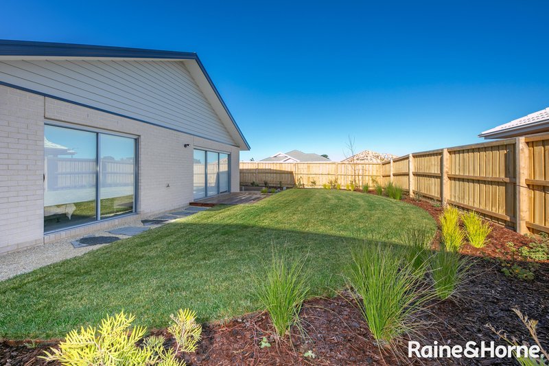 Photo - 32 Chisel Avenue, Kyneton VIC 3444 - Image 20