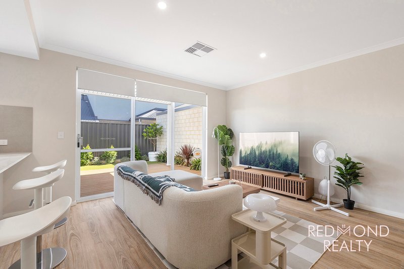 Photo - 32 Citadel Way, Currambine WA 6028 - Image 7