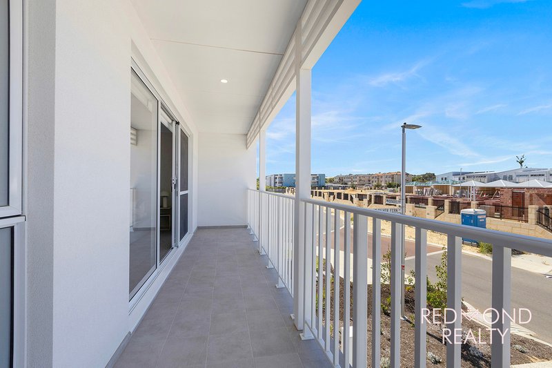 Photo - 32 Citadel Way, Currambine WA 6028 - Image 17