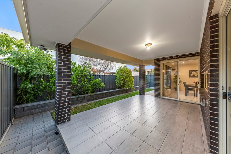 Photo - 32 Cityside Drive, Lightsview SA 5085 - Image 22