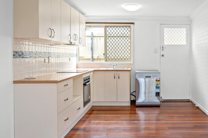 Photo - 3/2 Clarence Road, Kedron QLD 4031 - Image 9