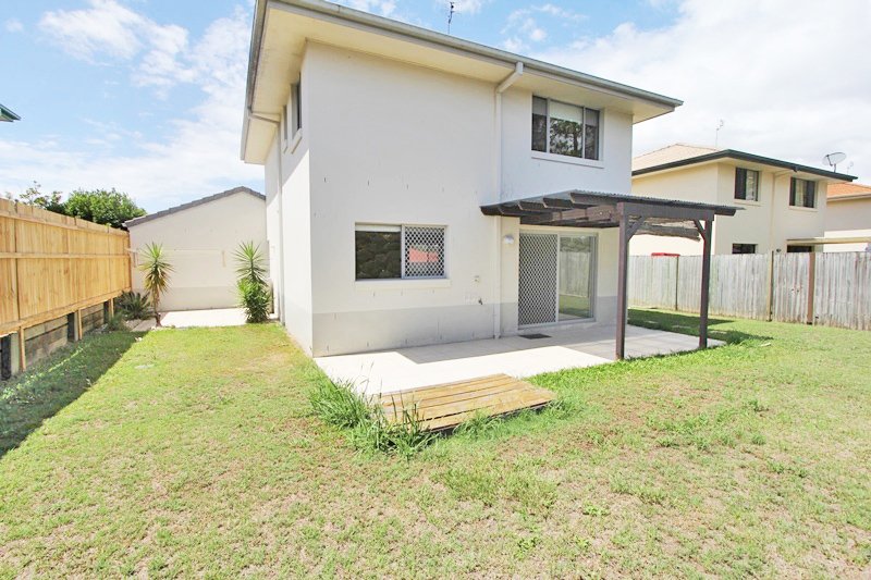 Photo - 32 Clear River Boulevard, Ashmore QLD 4214 - Image 2