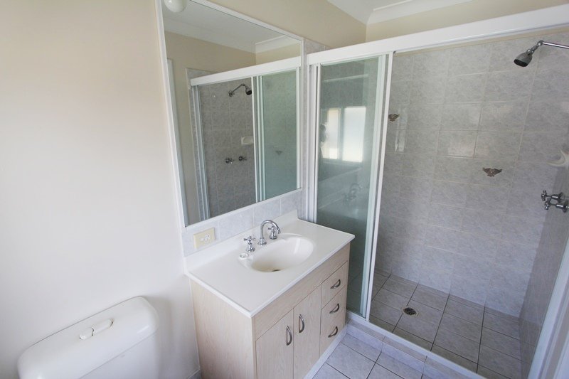 Photo - 32 Clear River Boulevard, Ashmore QLD 4214 - Image 6