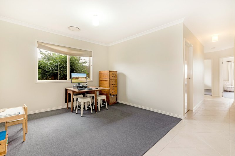 Photo - 32 Clyde Avenue, St Leonards VIC 3223 - Image 6