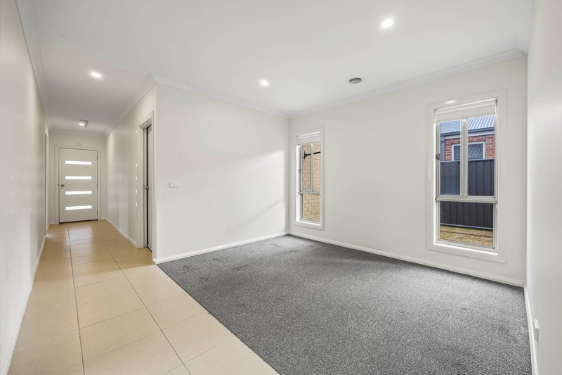 Photo - 32 Clydesdale Drive, Bonshaw VIC 3352 - Image 3