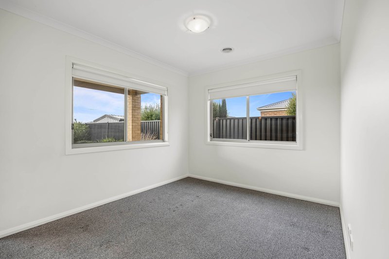 Photo - 32 Clydesdale Drive, Bonshaw VIC 3352 - Image 9