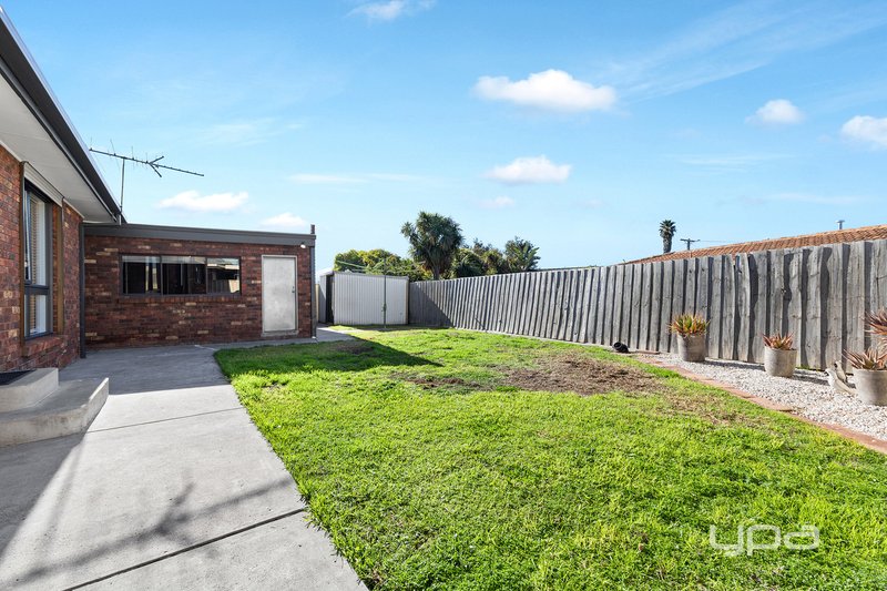 Photo - 32 Concord Circuit, Albanvale VIC 3021 - Image 11