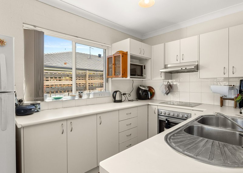 Photo - 3/2 Connell Street, Old Bar NSW 2430 - Image 7