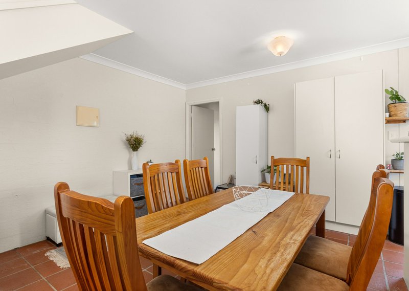 Photo - 3/2 Connell Street, Old Bar NSW 2430 - Image 8