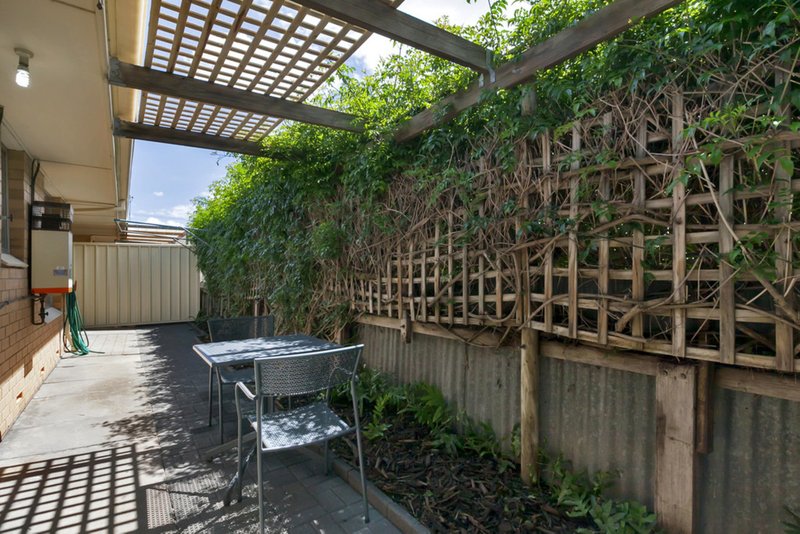 Photo - 3/2 Cookes Road, Windsor Gardens SA 5087 - Image 9