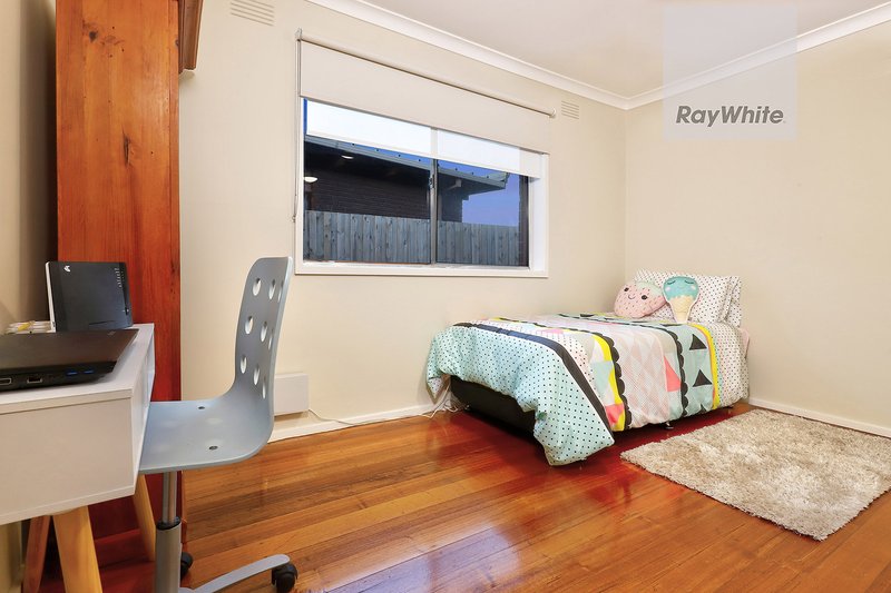 Photo - 32 Coonamar Street, Tullamarine VIC 3043 - Image 12