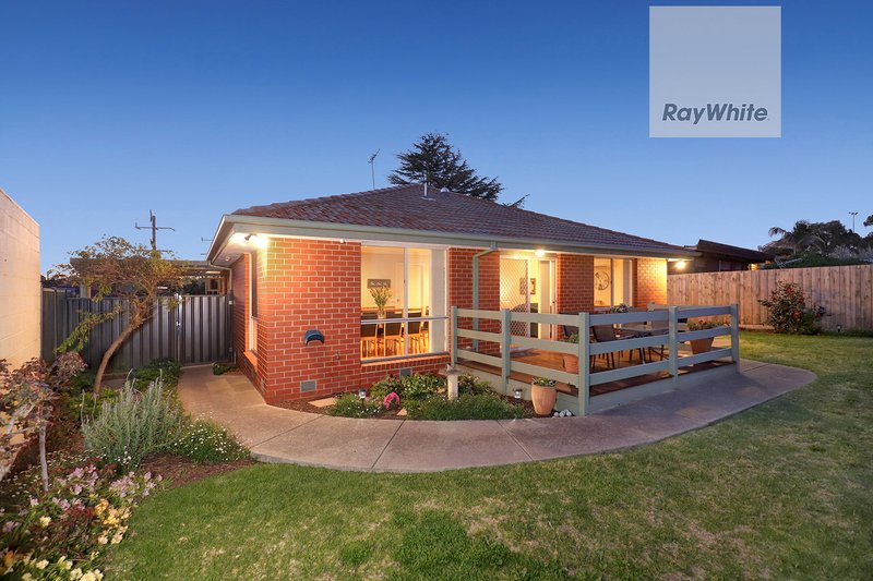 Photo - 32 Coonamar Street, Tullamarine VIC 3043 - Image 18