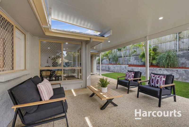 Photo - 32 Coora Street, Wishart QLD 4122 - Image 15
