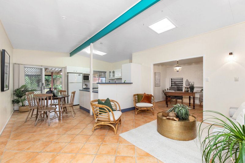 Photo - 32 Cormorant Crescent, Peregian Beach QLD 4573 - Image 8