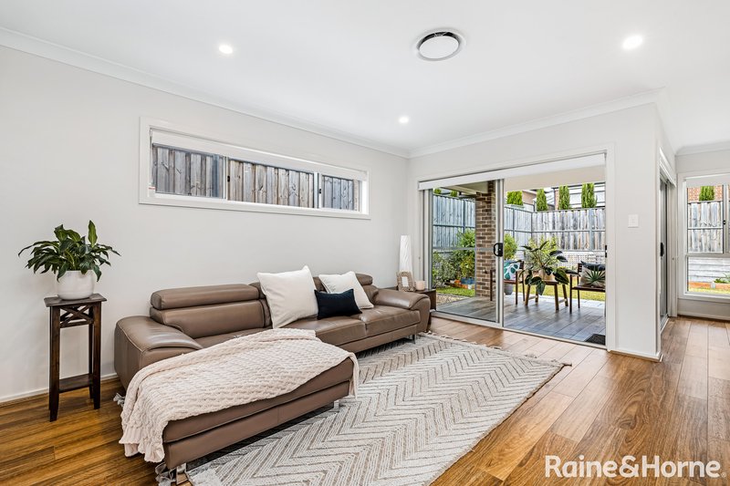 Photo - 32 Corona Street, Box Hill NSW 2765 - Image 4