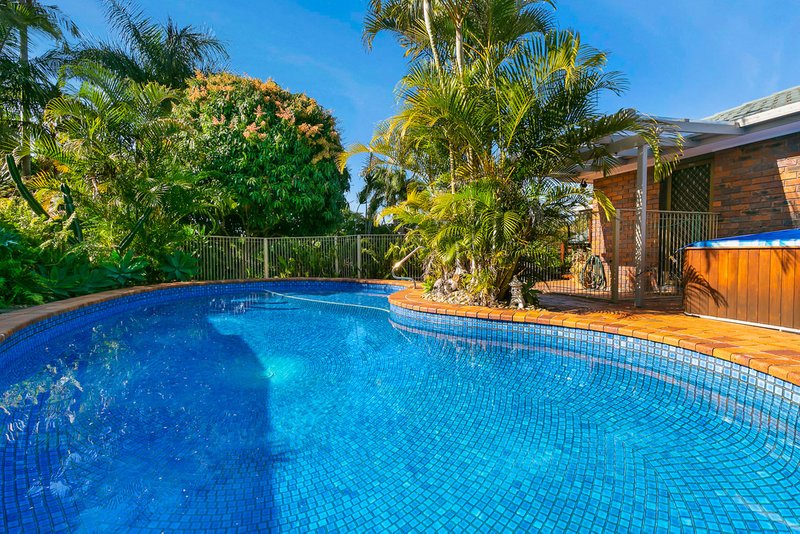 Photo - 32 Cottesloe Drive, Robina QLD 4226 - Image