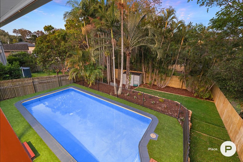 Photo - 32 Cougar Street, Indooroopilly QLD 4068 - Image 3