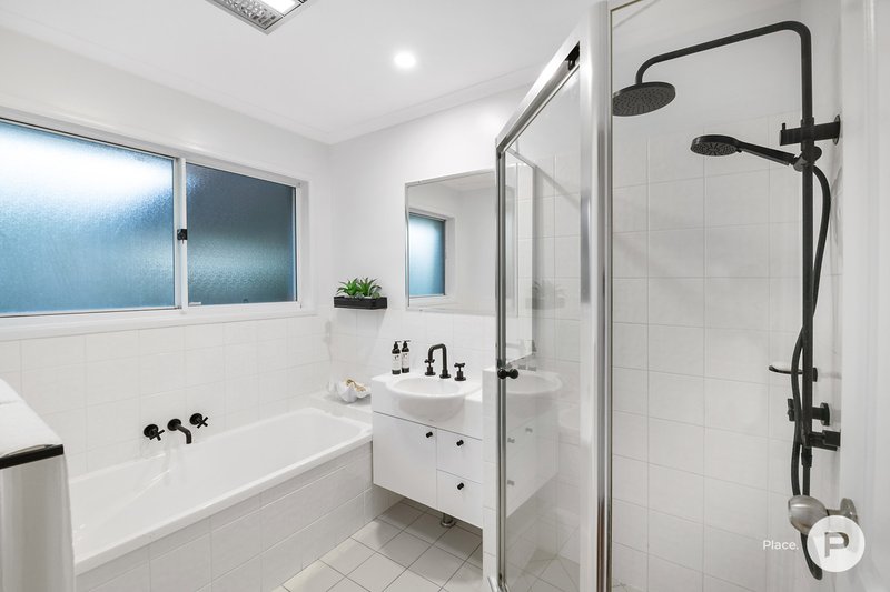 Photo - 32 Cougar Street, Indooroopilly QLD 4068 - Image 22